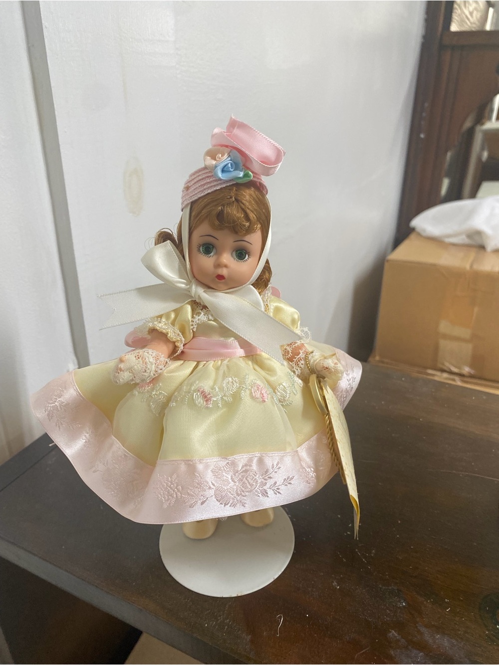 Madame Alexander Yellow and Pink Embroidered Dress Doll “Wendy Makes it Special”